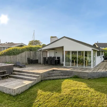 Peetu - 200m To The Fjord By Interhome Prázdninový dům