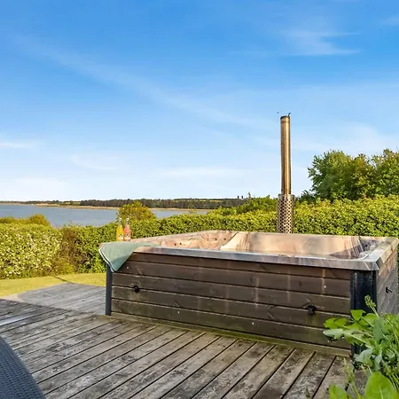 Peetu - 200m To The Fjord By Interhome Prázdninový dům