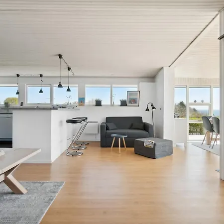 Peetu - 200m To The Fjord By Interhome * Doverodde