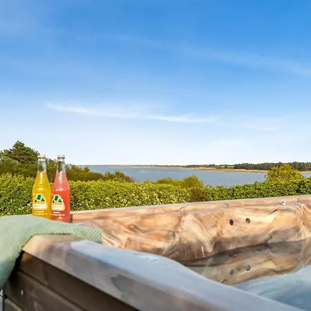 Peetu - 200m To The Fjord By Interhome * Doverodde